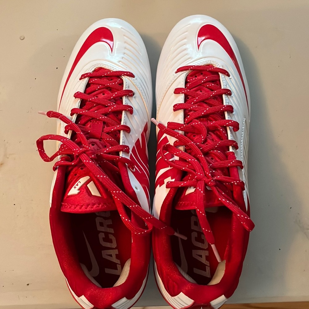 brand new lacrosse cleats